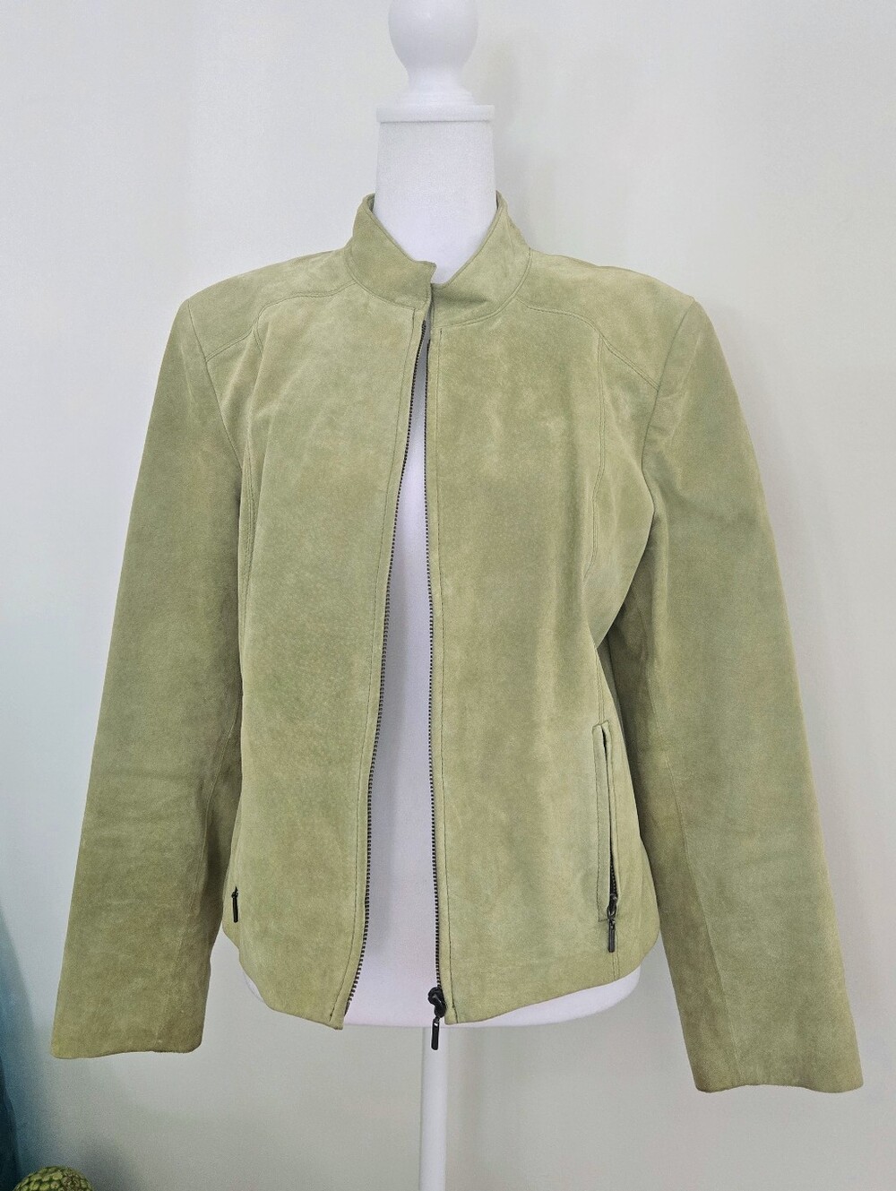 Women's Genuine Leather Casual Corner Annex Jacket Size Petite Medium
